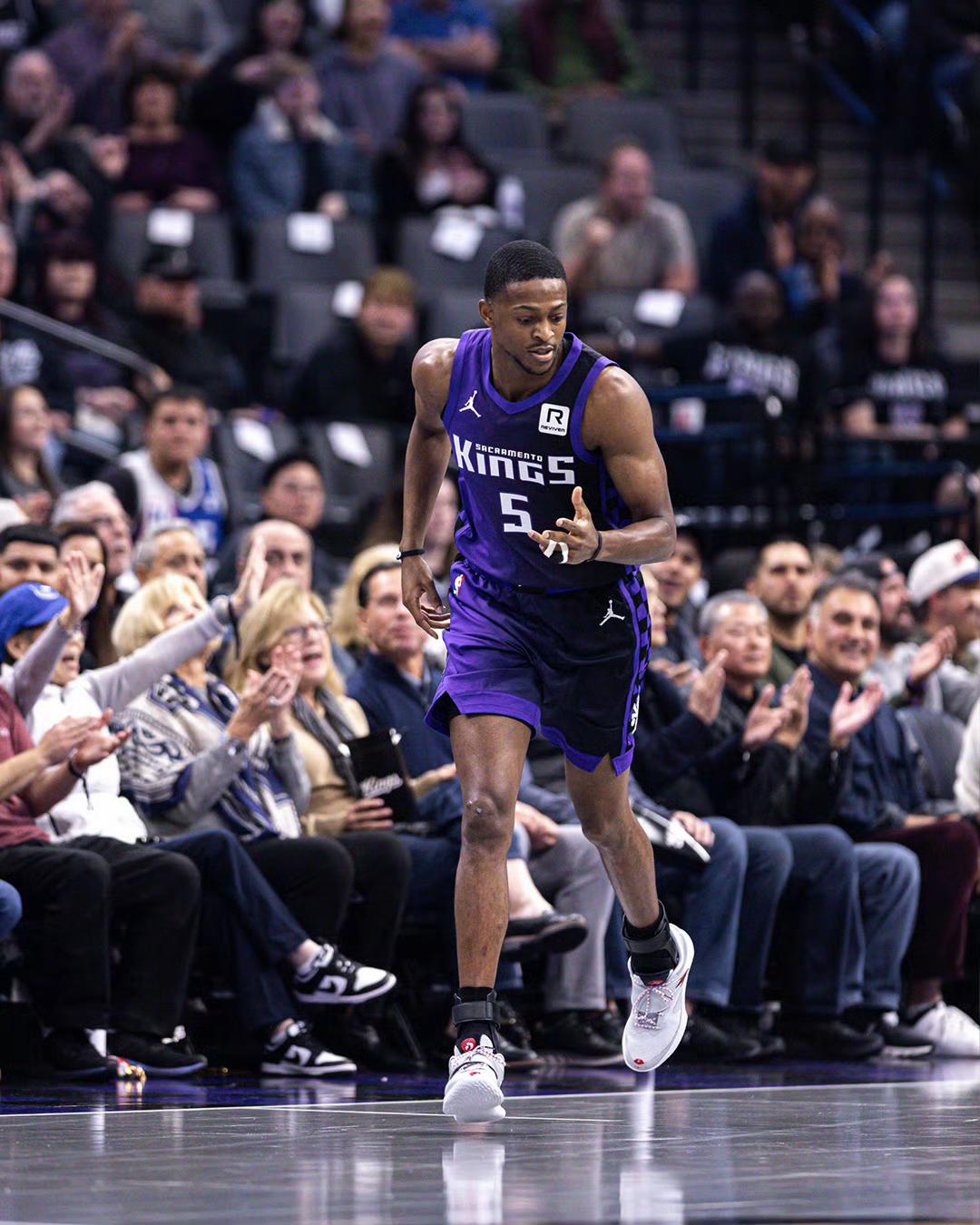 NBA常规赛国际比赛日走向成谜,萨克拉门托国王再遭质疑,管理层满意,控场能力受关注的简单介绍 NBA常规赛国际比赛日走向成谜,萨克拉门托国王再遭质疑,管理层满意,控场能力受关注的简单介绍