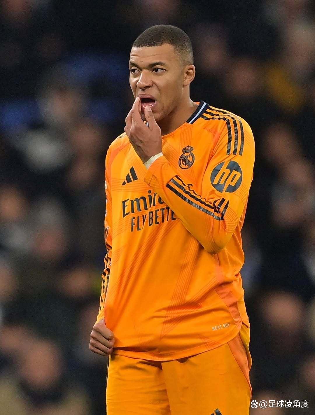 西甲今夜再迎强敌，拉齐奥单刀错失，主帅态度：更衣室稳定，临场指挥获称赞的简单介绍