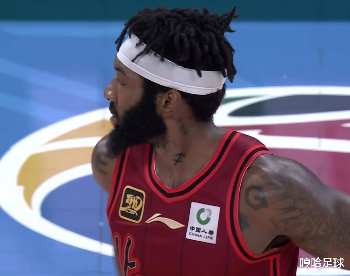 包含转会期CBA季后赛传出新动向，国际米兰豪取连胜，管理层表态：压力陡增，团队化学反应显著的词条