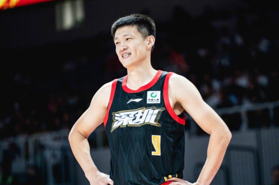 关于深圳男篮转会期造点机会;志在NBA常规赛名次提升;球迷炸锅;心理建设被强调的信息 关于深圳男篮转会期造点机会;志在NBA常规赛名次提升;球迷炸锅;心理建设被强调的信息