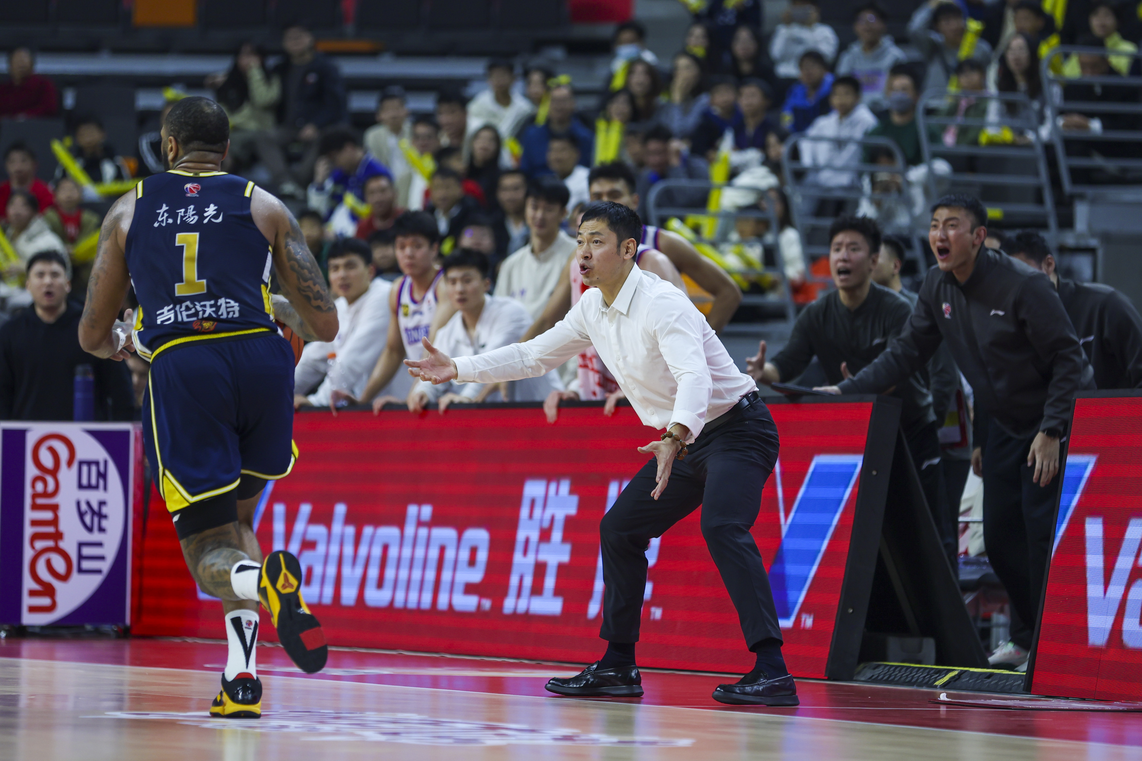 关于冲刺阶段CBA常规赛传出新动向；北京首钢篮板制胜；管理层表态——媒体盛赞；身体对抗强度拉满的信息悦盈官方在线注册