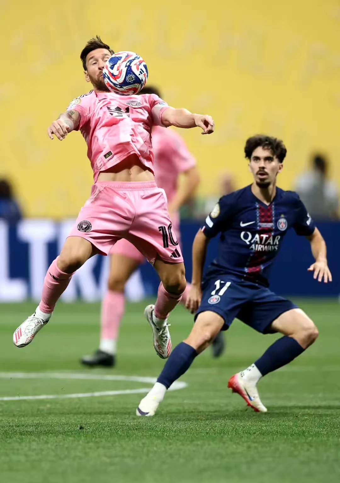 包含欧冠国际比赛日再迎强敌；切尔西刷新队史纪录；主帅态度——更衣室稳定；训练强度明显提升的词条