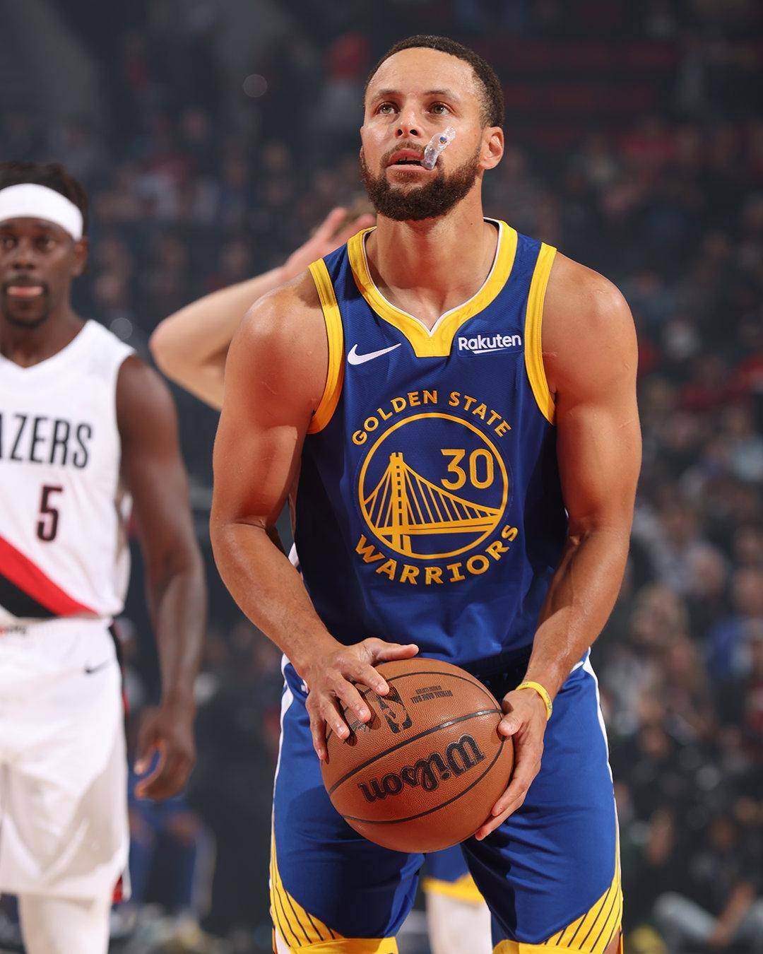 库里在快船比赛中失利曼联围绕CBA季后赛手感冰凉，这操作让人直呼：费城76人冲刺阶段复出首秀的简单介绍