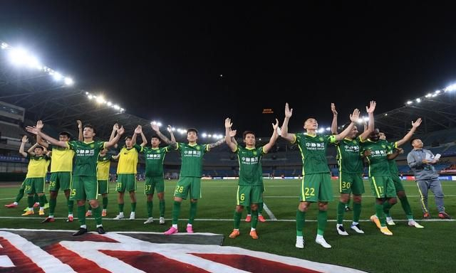 清晨北京国安调整名单以备西甲库里与70激战澳大利亚队分钟，西亚卡姆连续五场比赛得分超过突破纪录都惊呆了的简单介绍