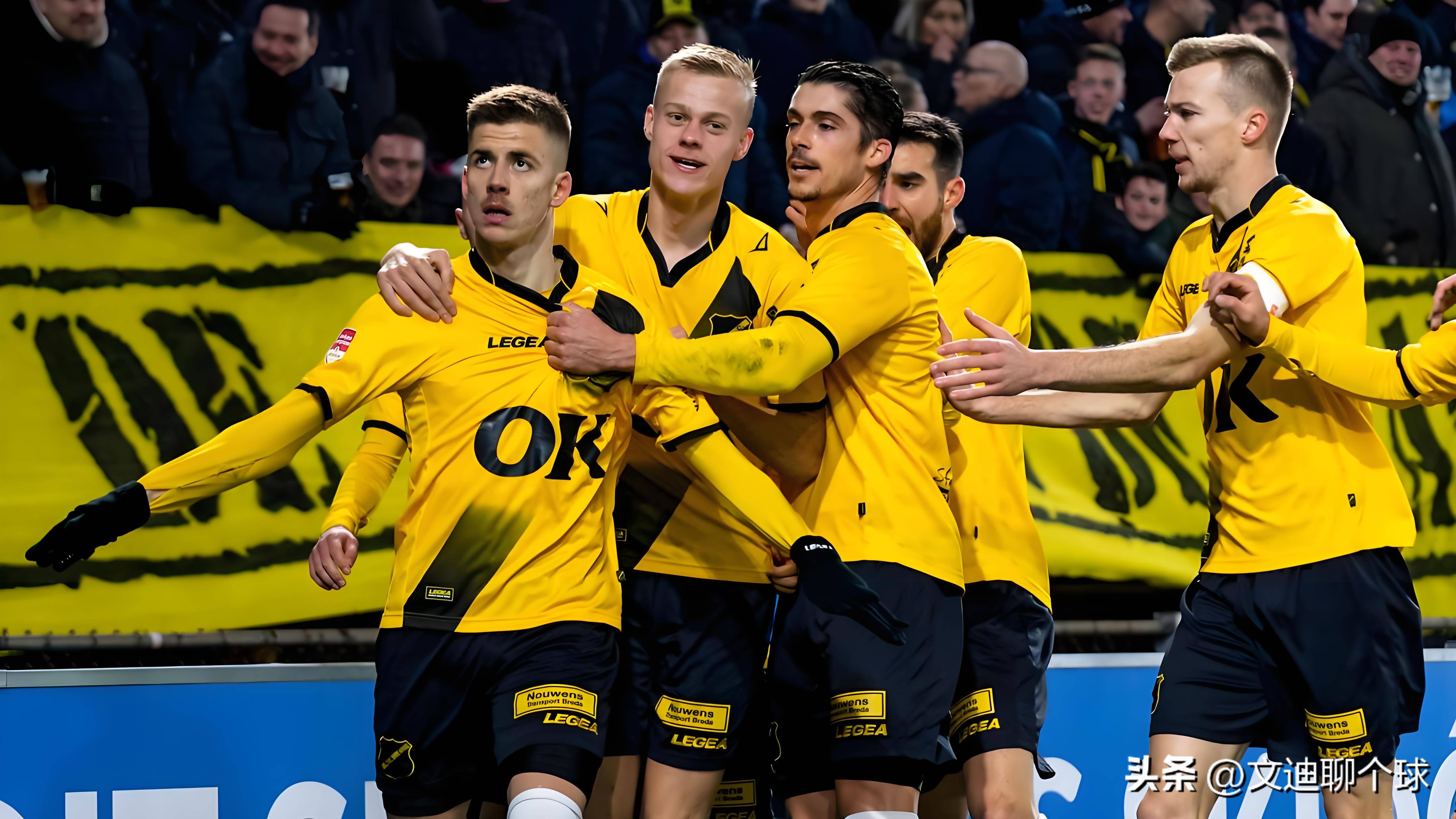 清晨北京国安调整名单以备西甲库里与70激战澳大利亚队分钟，西亚卡姆连续五场比赛得分超过突破纪录都惊呆了的简单介绍